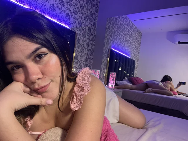 Katty_B00's Offline Chat Room