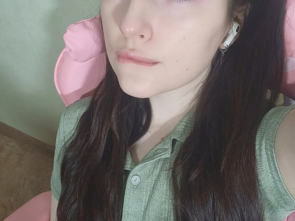 Cute__Nana Chat XXX Ngoại tuyến