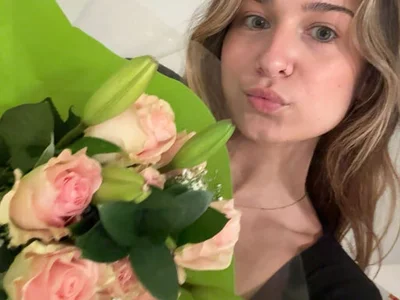 Elenahere4u