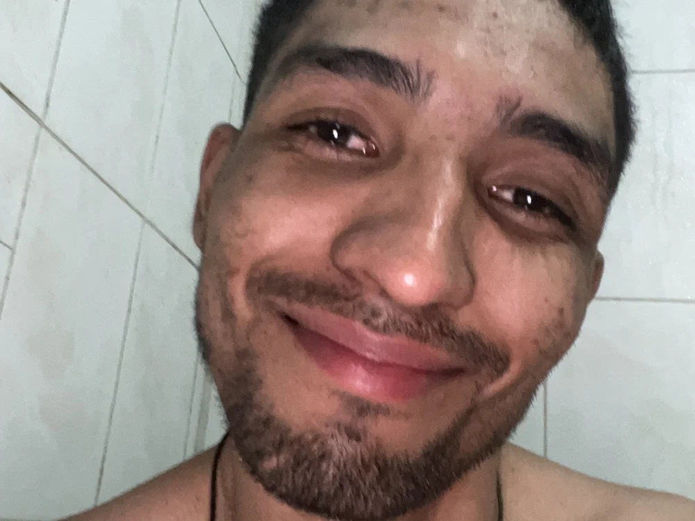 HellenicSign67's Offline XXX Chat
