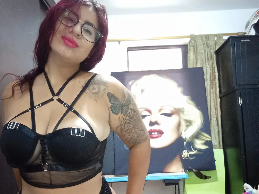kendalgomeezz_'s Offline Chat Room