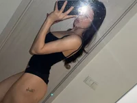 AsyaLuxe's webcam live show
