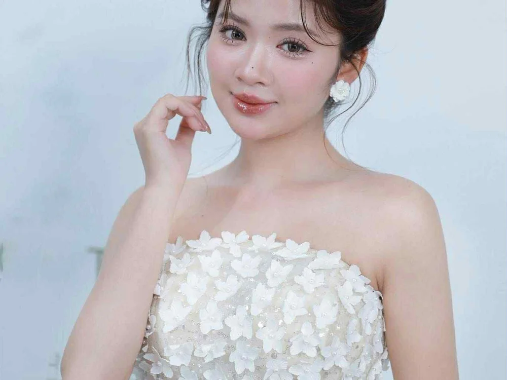ห้องแชทออฟไลน์ของ Hellen-19
