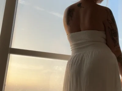 MarlaFknSinger Female Mobile Cam Striptease