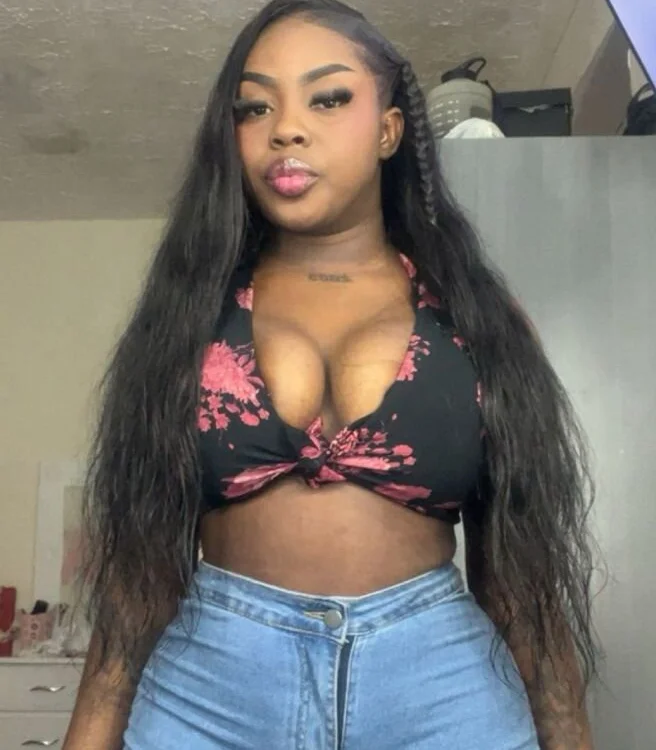 mia_alvares 오프라인 XXX 채팅