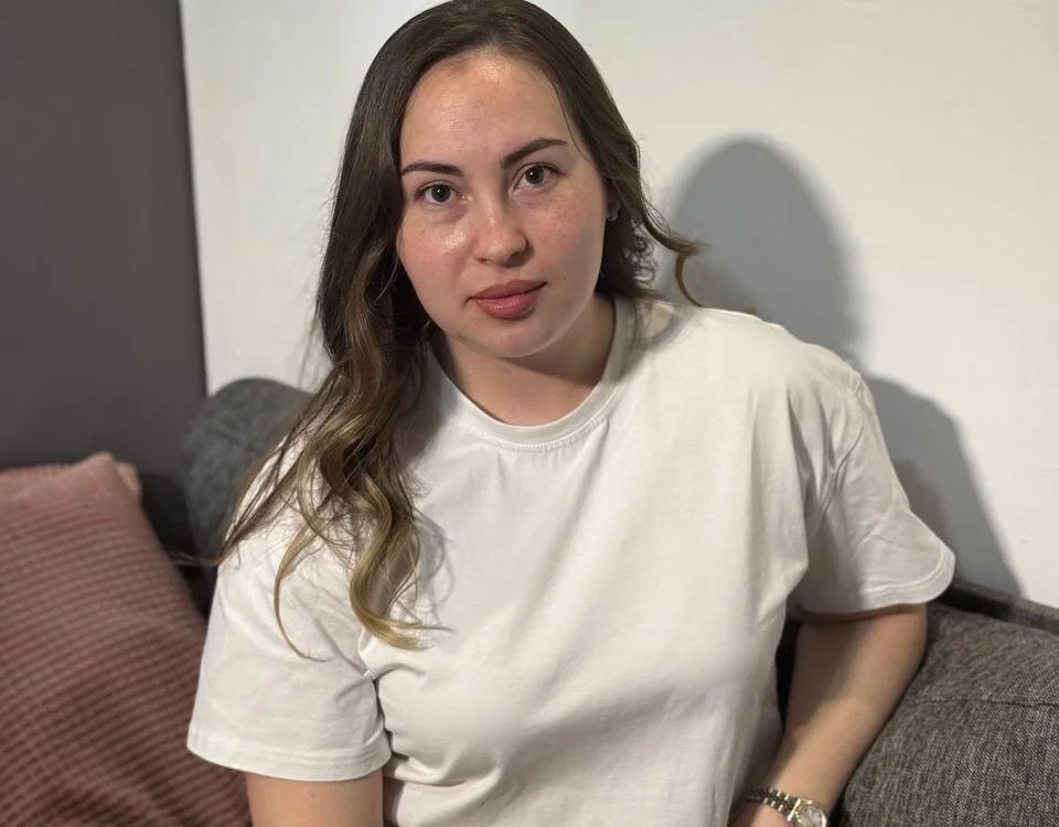 Kira_Fluffy's Offline XXX Chat