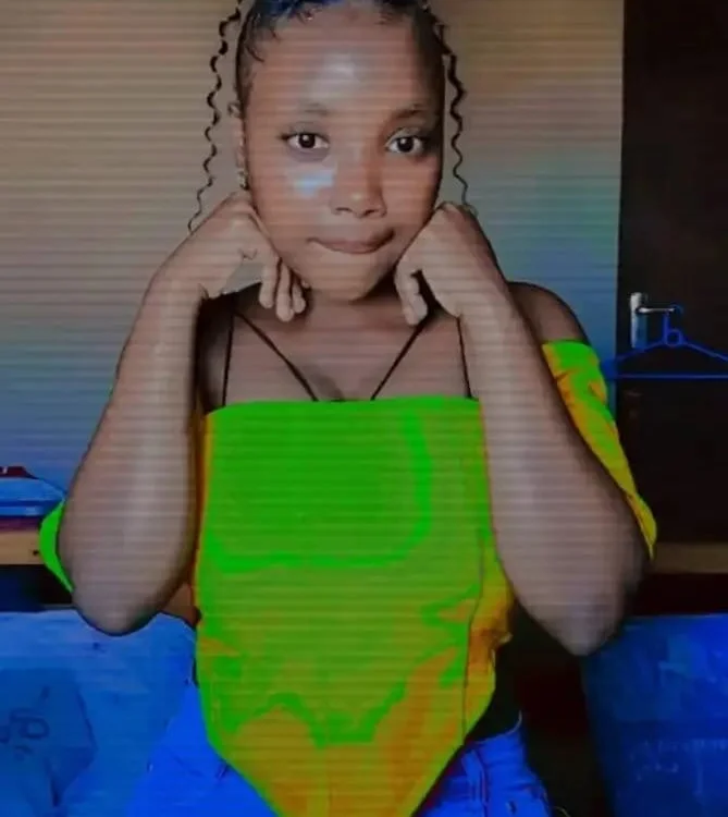 Sexy-Tee's Offline XXX Chat
