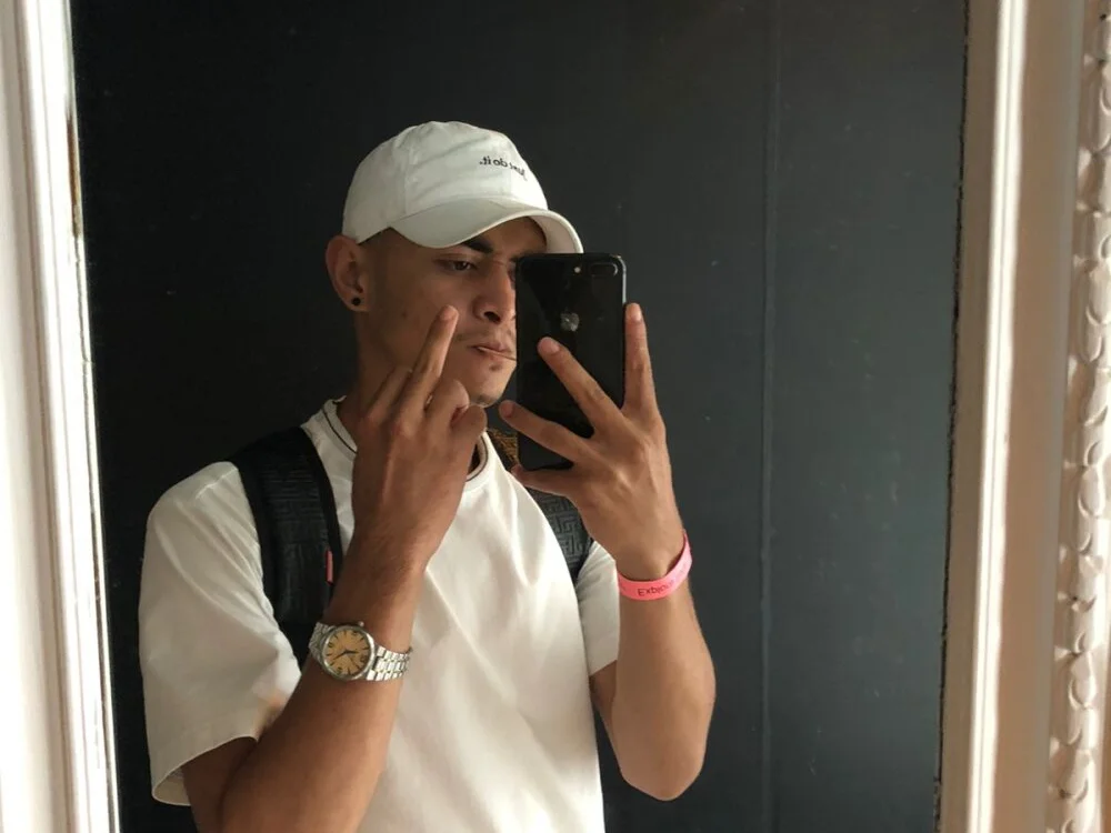 Chat XXX offline de LUIGI_i