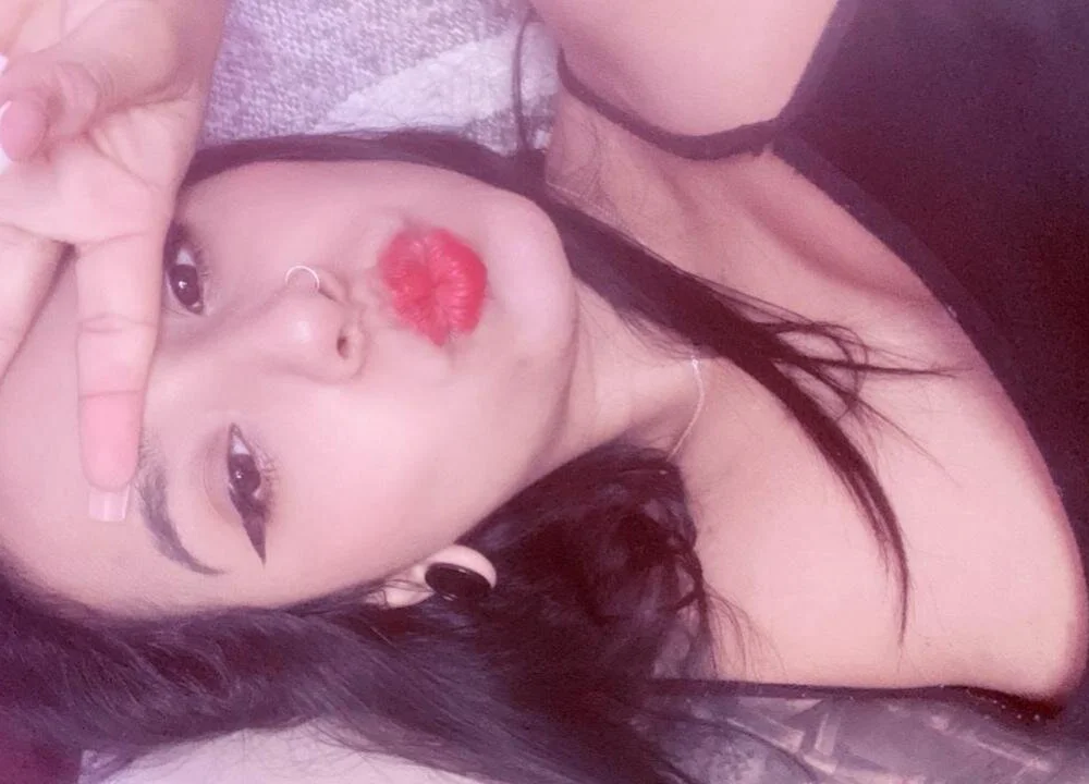 Chatroom XXX hors ligne de AsheleyMayer