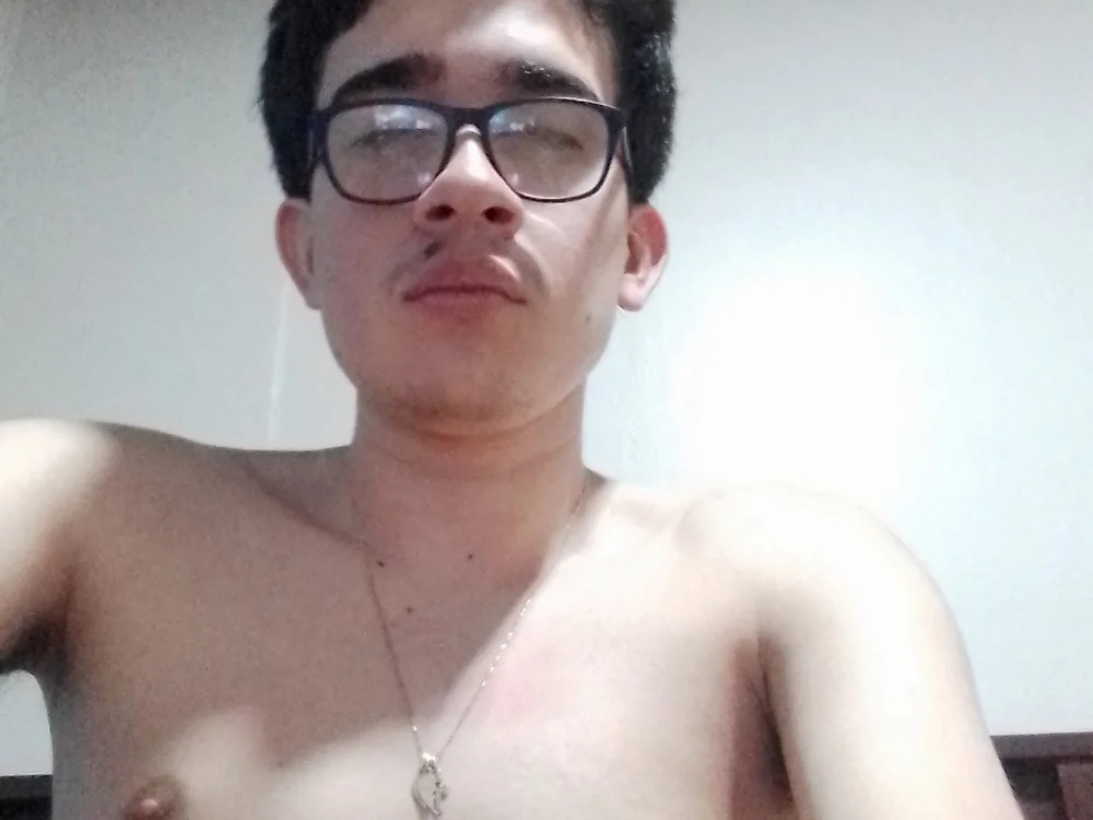 putito2103b Offline XXX Chat