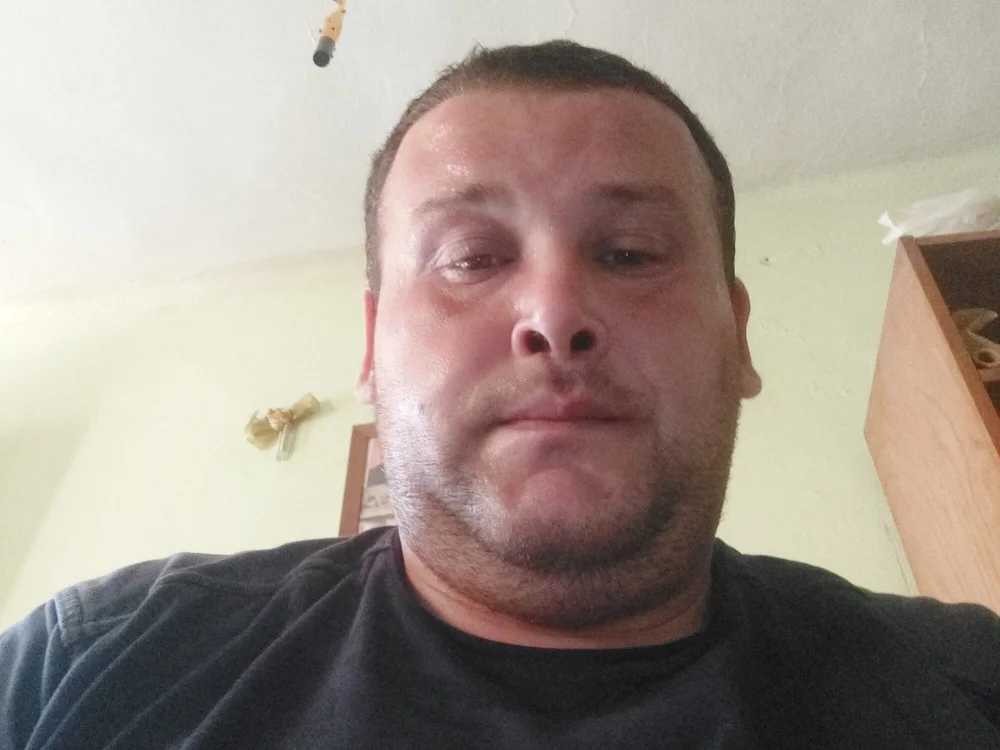GabeszVaradi's Offline Chat Room