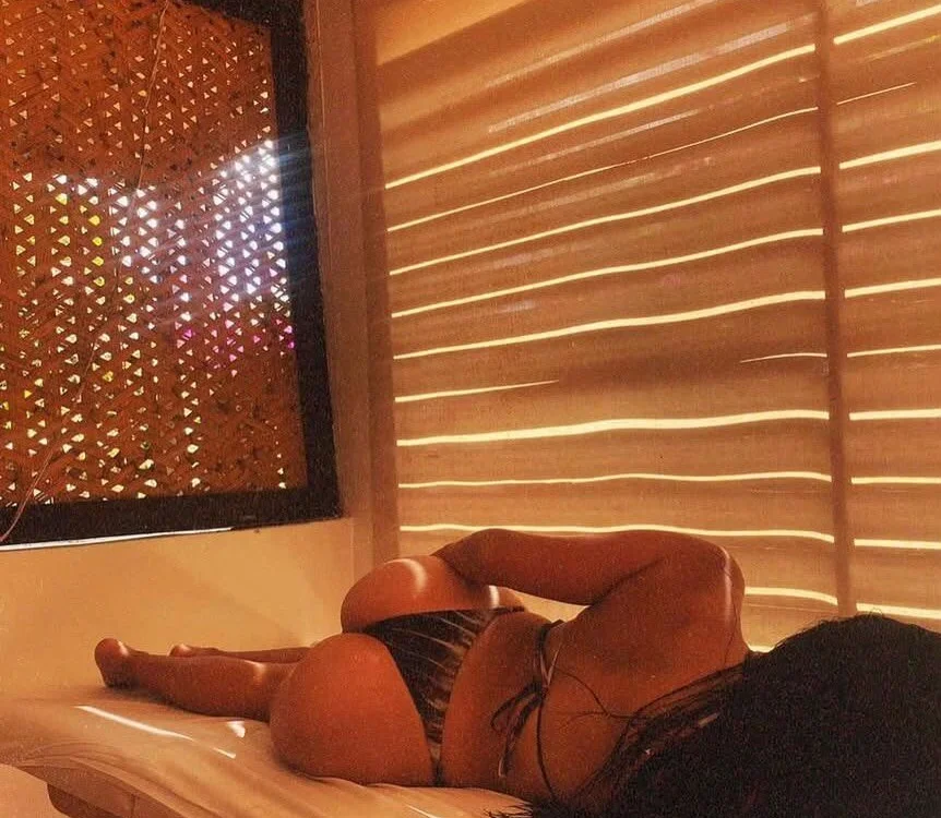 Chatroom XXX hors ligne de MiiaaVelvett__