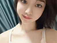 Olivia-520's Offline XXX Chat