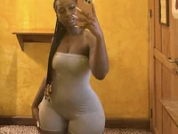 sexymommalisa's webcam live show