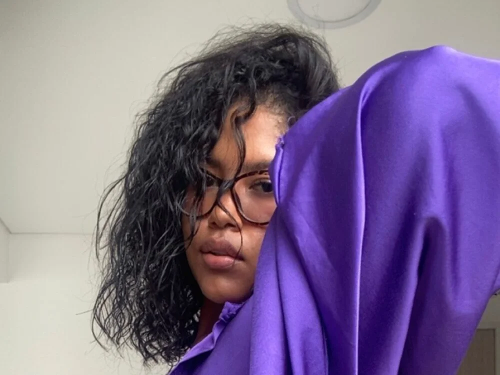 miiabrown18 Offline XXX Chat