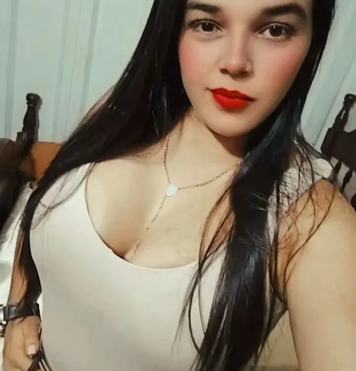 ห้องแชทออฟไลน์ของ nikybusty