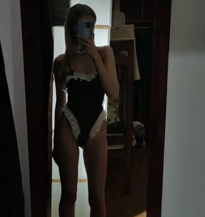 VictoriaJuly's Offline XXX Chat