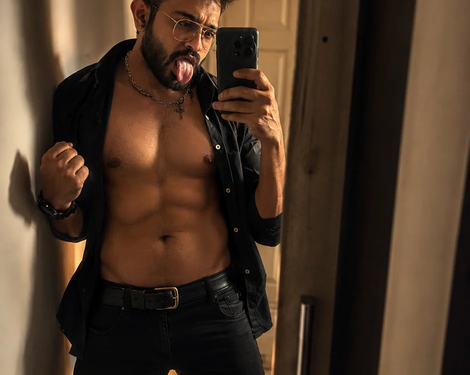 freakkydessi Obrolan XXX Offline