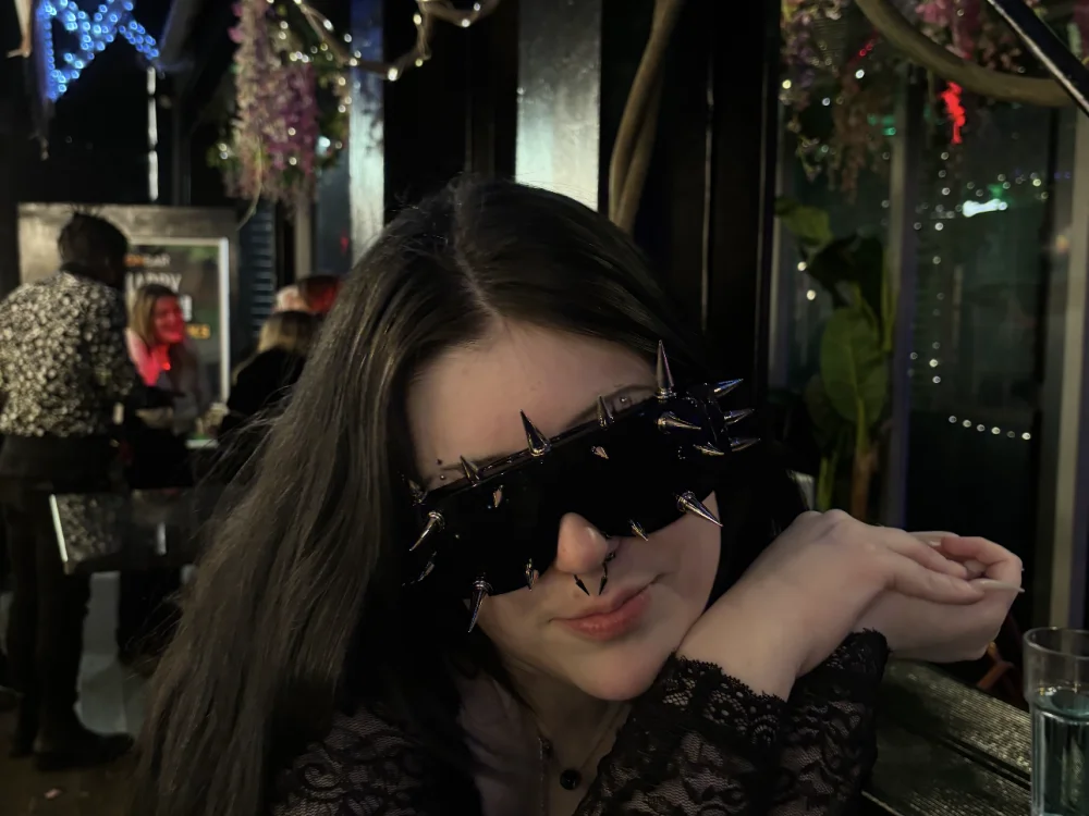 Офлайн-чат XXX Elvira_x