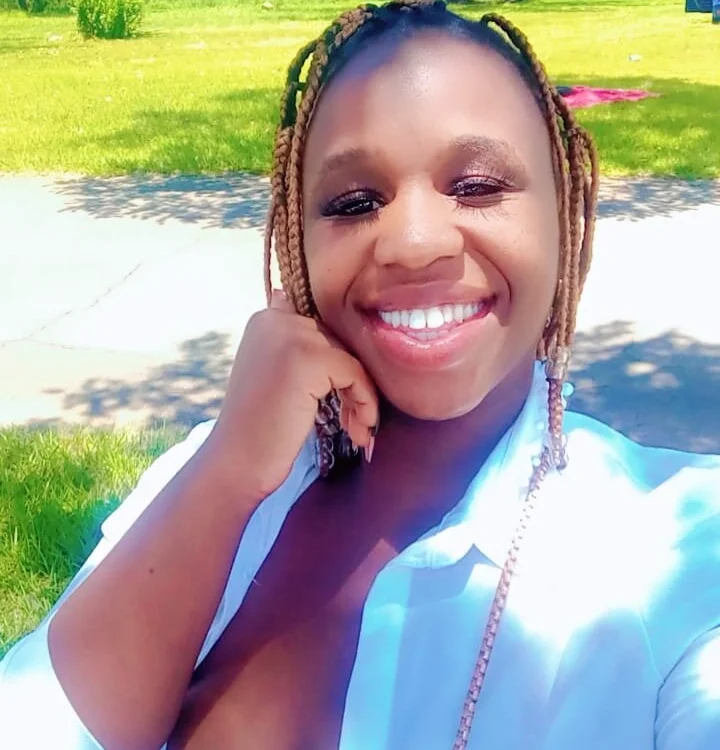 Lolobooty222's Offline XXX Chat