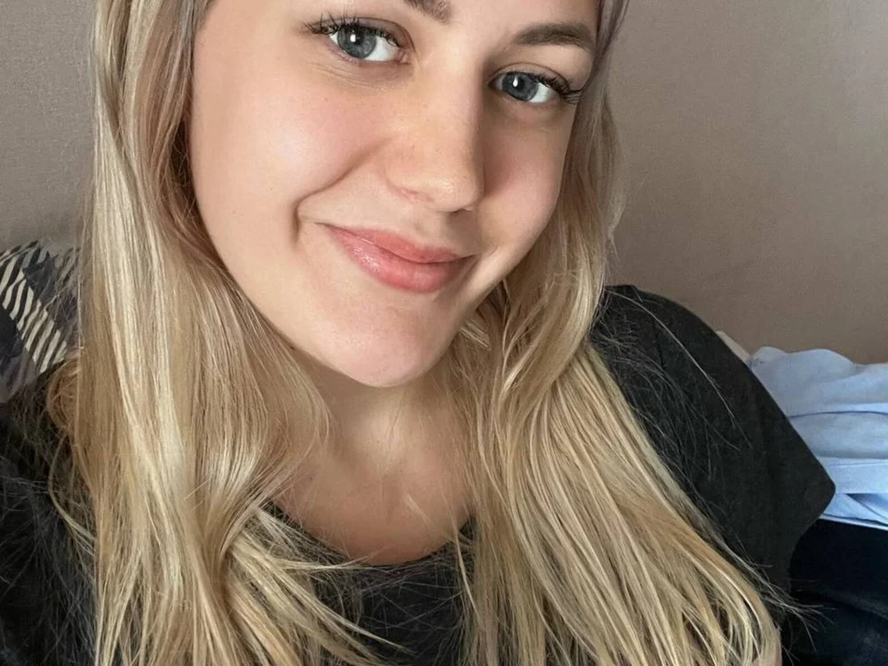 MilyAngel's Offline Chat Room