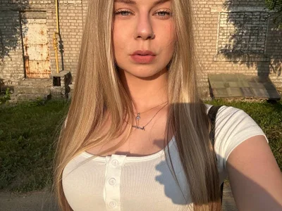 HoneysPiee - Girl 