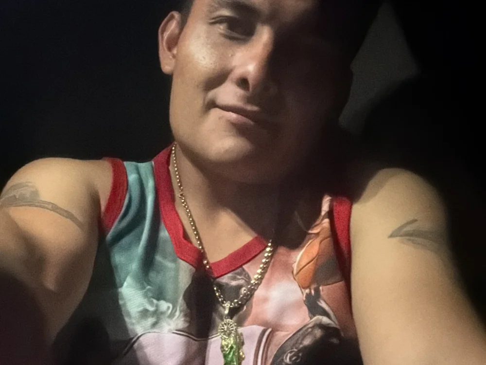 alexcachorro56 offline chatrum