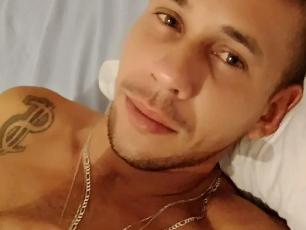 rpontes1991dp Offline XXX-Chat