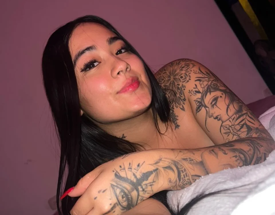 Offline XXX chat modela aurora_021_