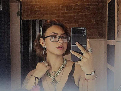 MiaOlmos777 - Girl 