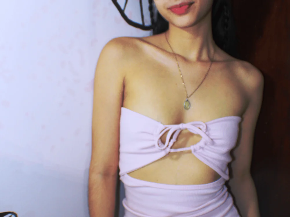 mia_vanucci1 offline chatrum