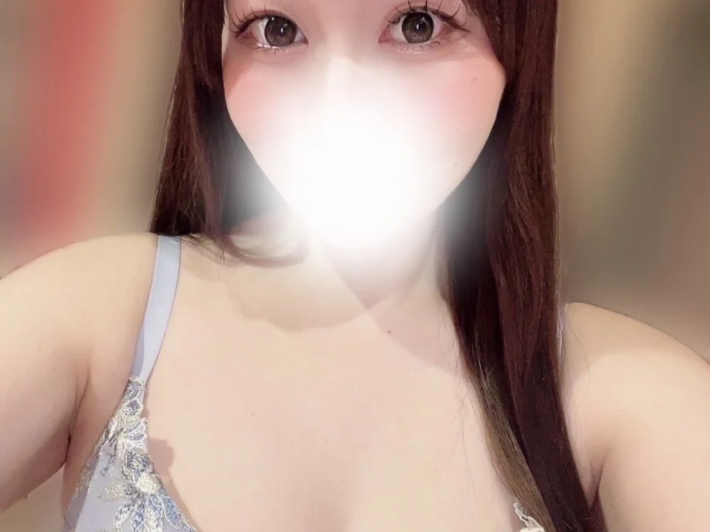 Kanna_queen_sss' Offline XXX Chat