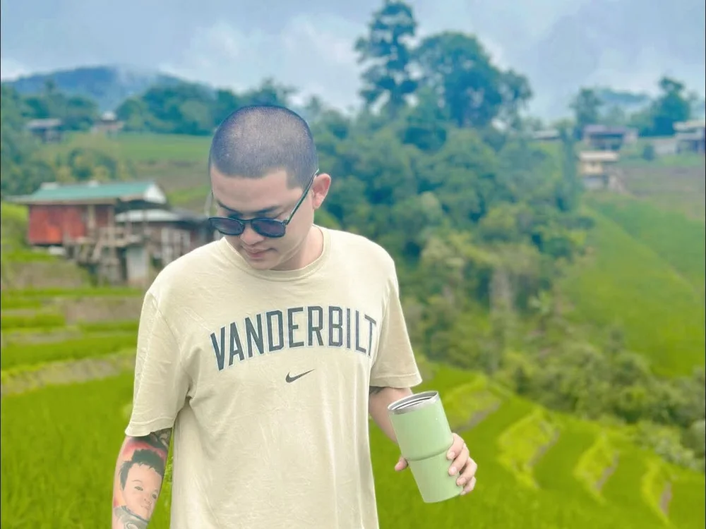Xxxthai128's Offline XXX Chat