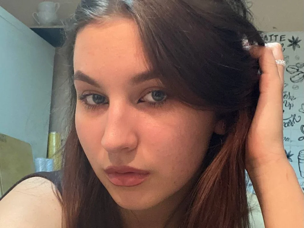 AllysonQuinnf's Offline Chat Room