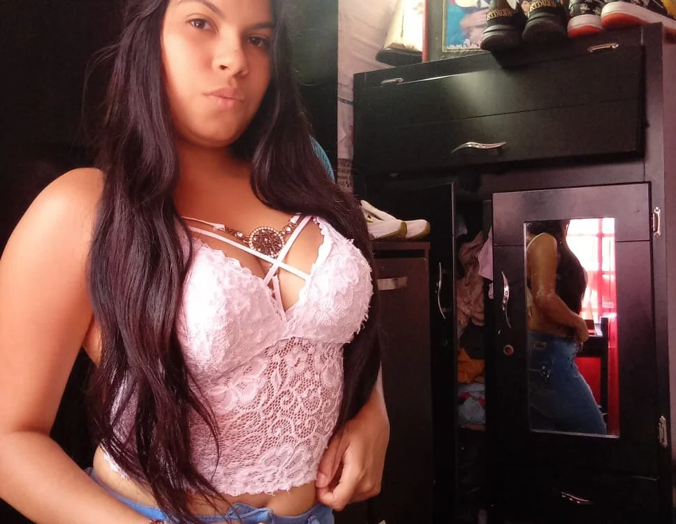 michelle_boom's Offline XXX Chat