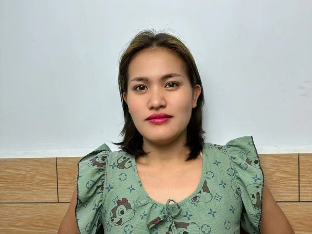 saosaoniubi666's Offline XXX Chat