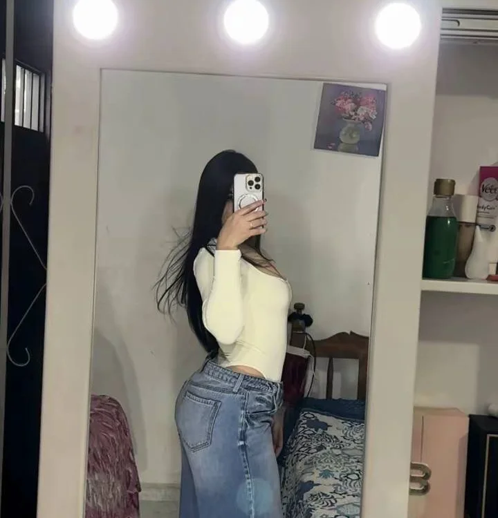 Hanna-Miller_1's Offline XXX Chat