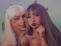the_lesbian_game webcam thumbnail