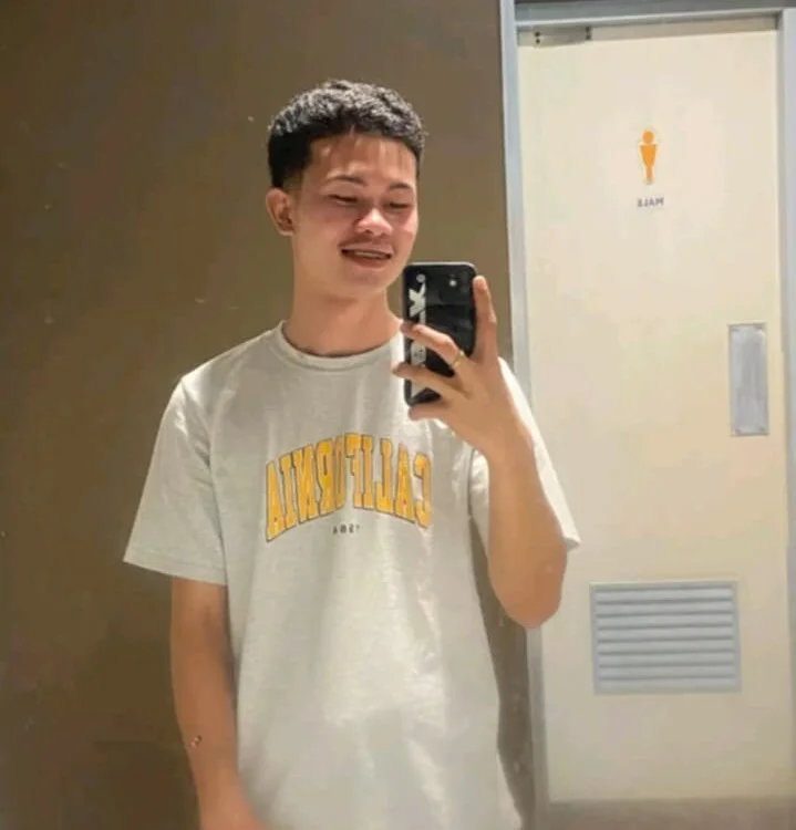 callmequeen69 Chat XXX Ngoại tuyến