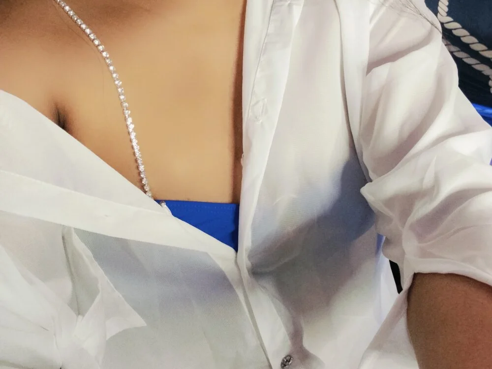 queen_angel67 offline XXX-chatje