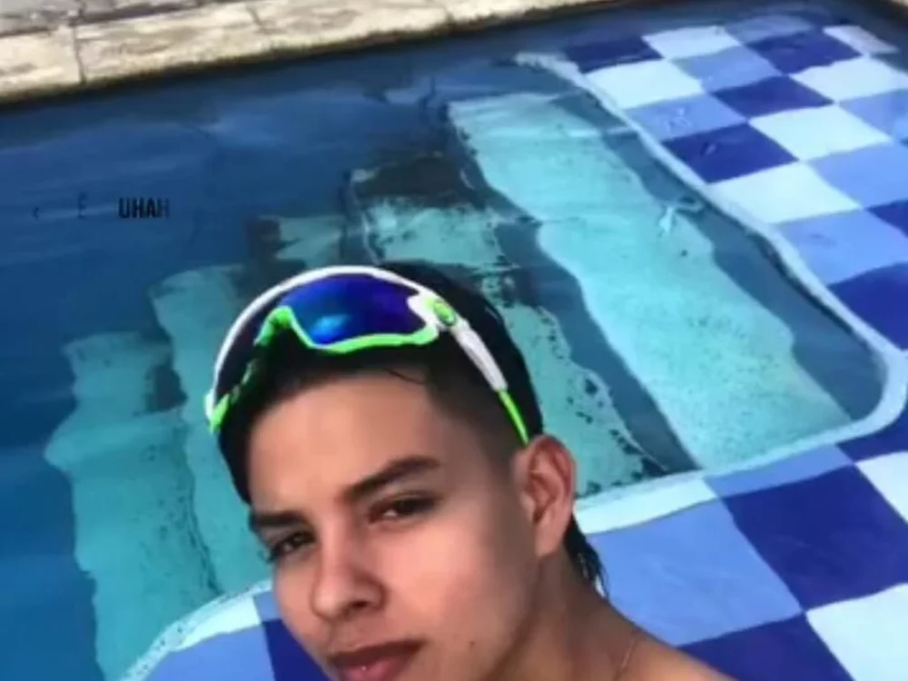 twink_kevin offline chatrum