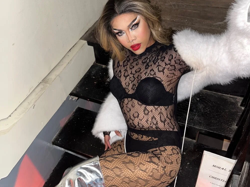 _yourgirlfriendexperience cam model