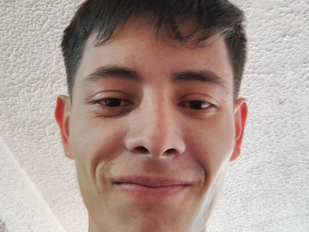 Chatroom XXX hors ligne de joell_mal