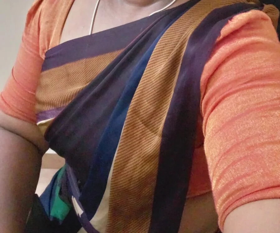 Tamil_Kavitha10's Offline XXX Chat