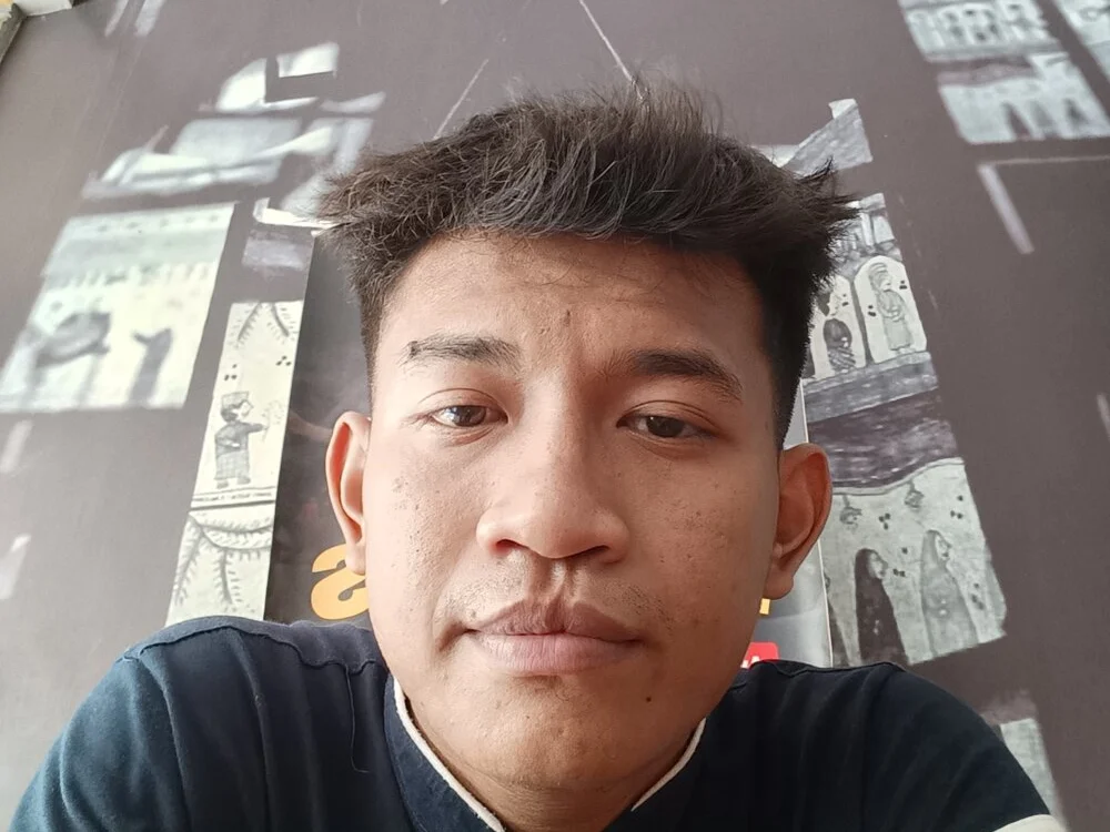 gigoloindo86 Chat XXX offline