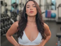 AteneaFit's webcam live show