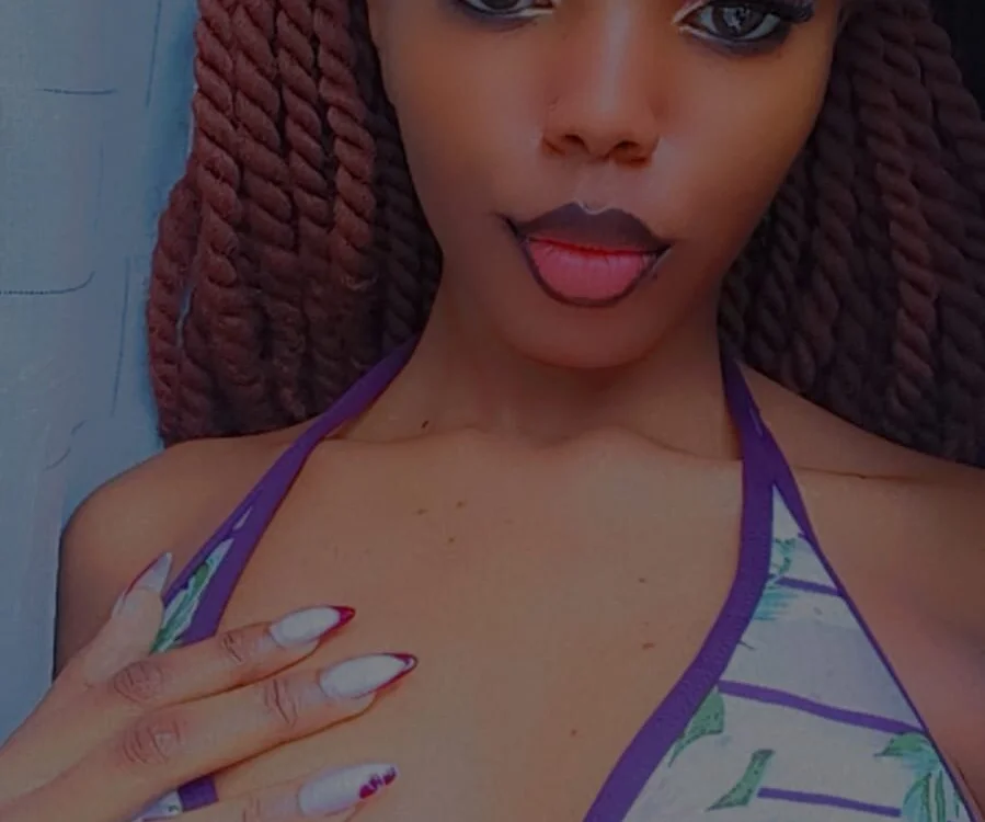 Nasty_Starr Offline XXX-chat