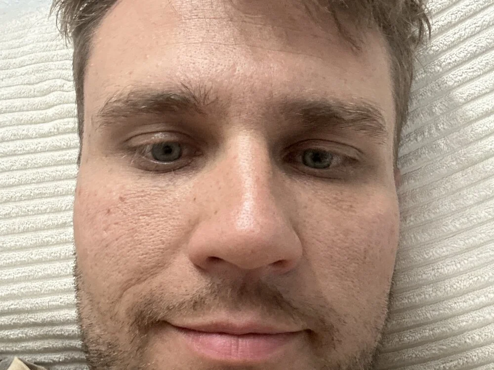 Pascalhot1 Offline XXX-Chat