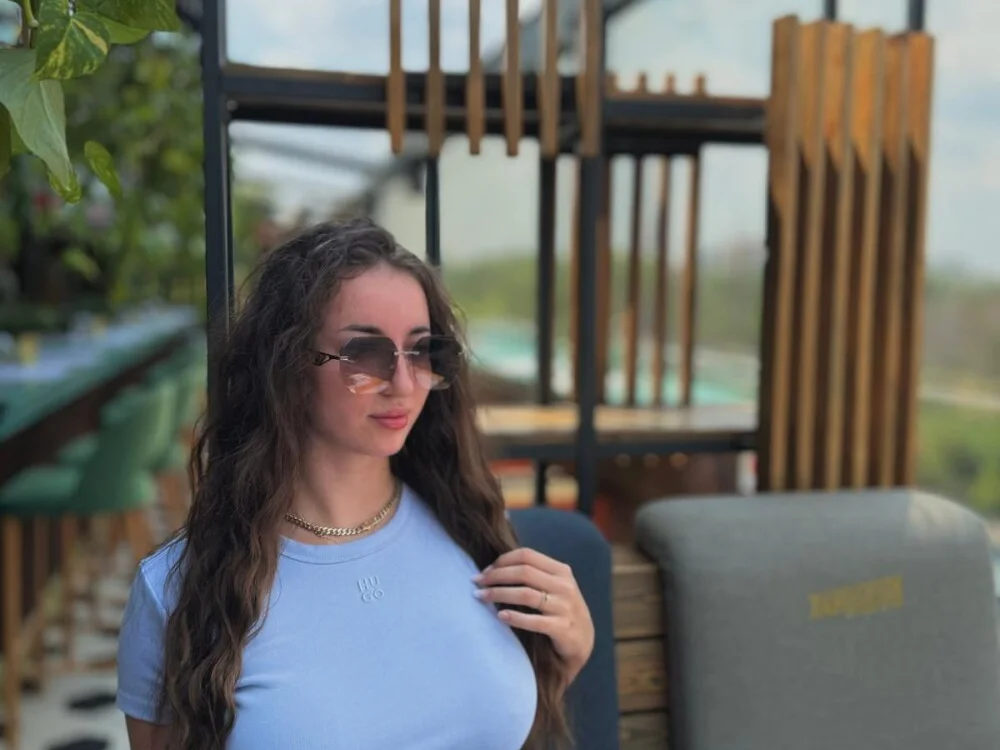 Lorennameliyy Adlı Modelin Çevrimdışı XXX Sohbeti