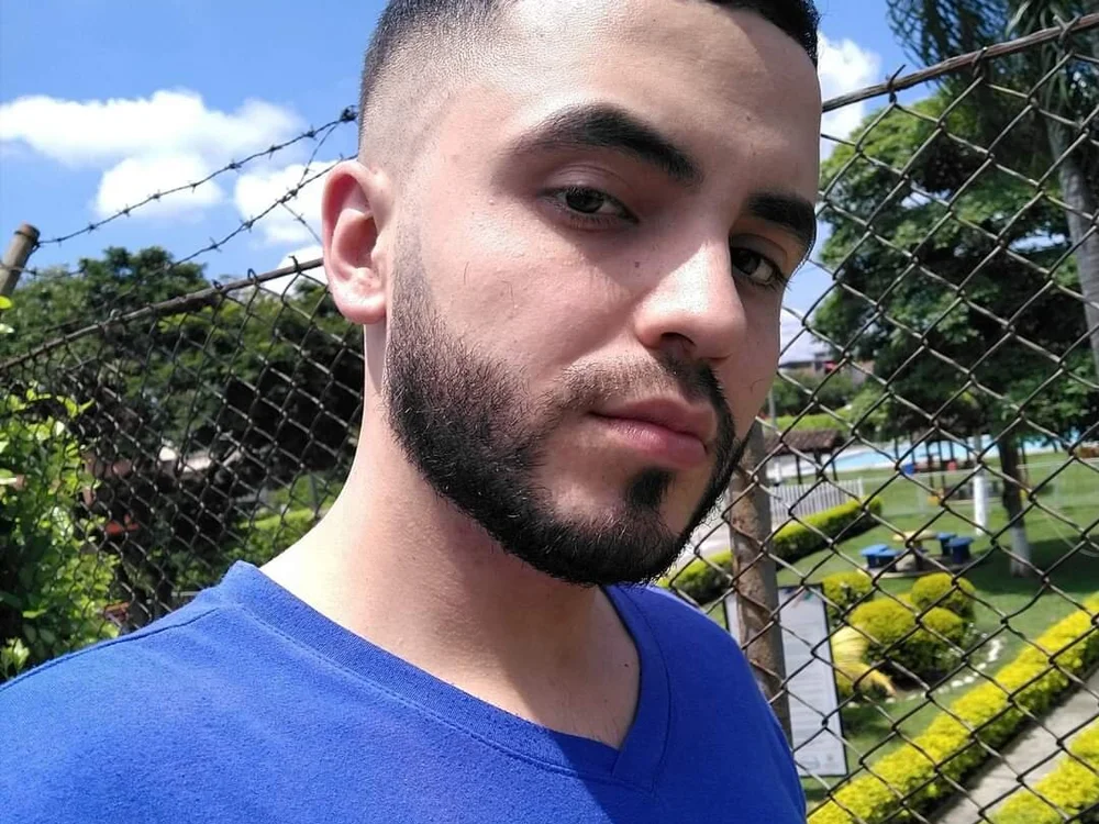 Baby_Strippers offline chatrum